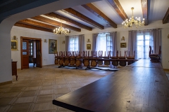 dworek ze zdjęć samochodów na ślub wnętrze