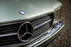 mercedes benz 560 sec c123 zielony auto do ślubu