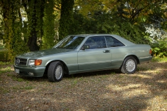 mercedes benz 560 sec c123 zielony samochód na ślub
