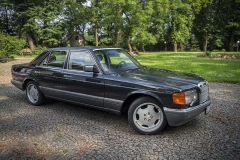 auto do ślubu samochód mercedes benz w126 sel