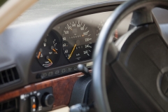 auto do ślubu samochód mercedes benz 126 sel