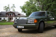 auto do ślubu samochód mercedes benz 126 sel